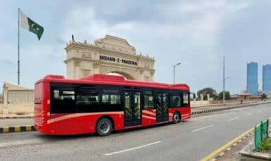 sindh yellow line red line bus