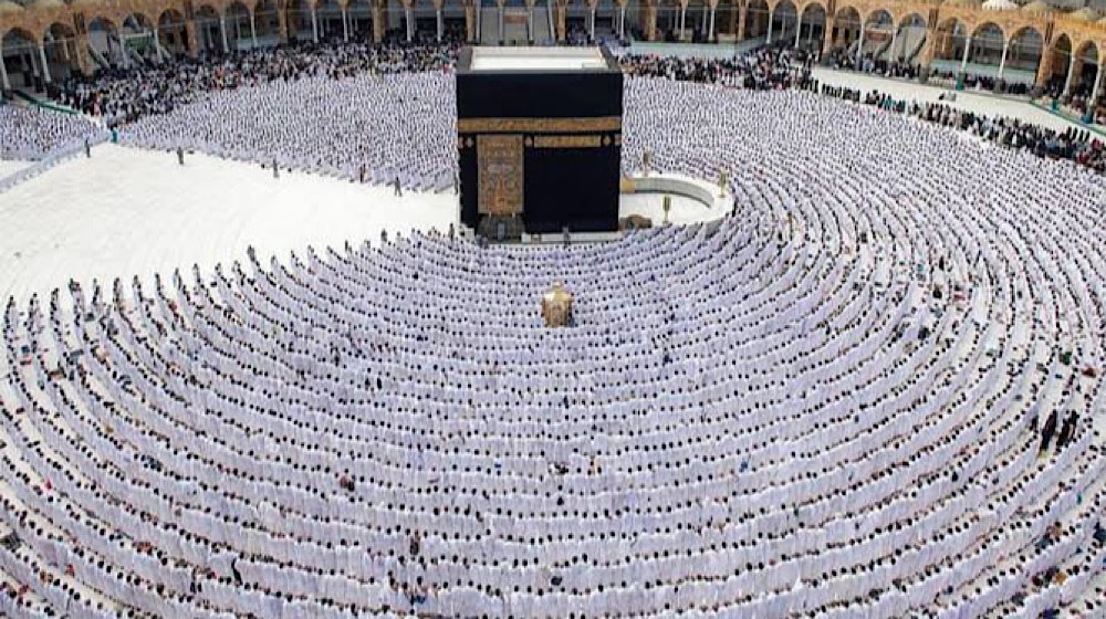 Saudi Arabia Cracks Down on Illegal Pilgrims Ahead of Hajj 2024