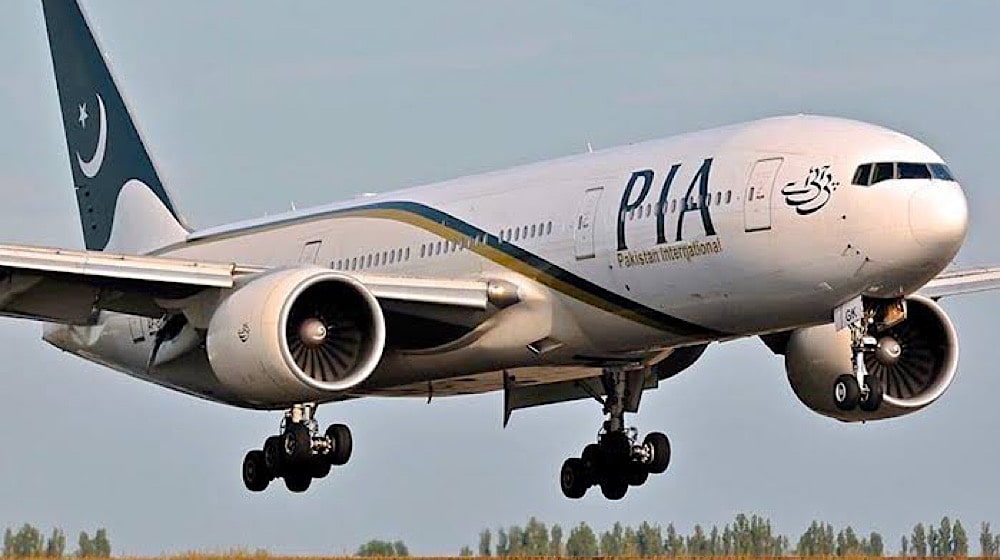 Privatization Commission Approves Plan to Sell 51% of PIA Shares