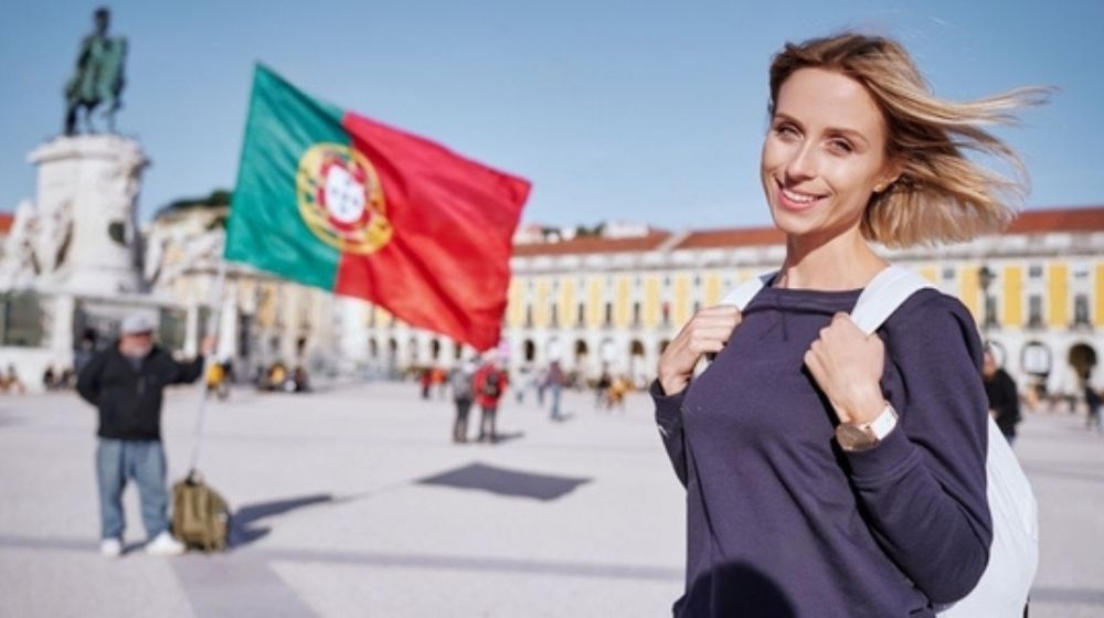 Portugal Suddenly Ends Immigration Policy Allowing Residence Permits
