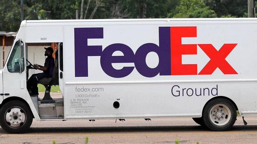 FedEx to Compete With Amazon With New E-Commerce Platform