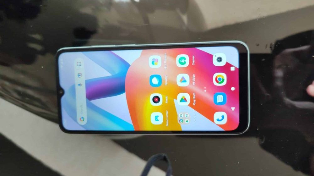 Redmi A3 Appears in Hands-On Images With a Very Unusual Design