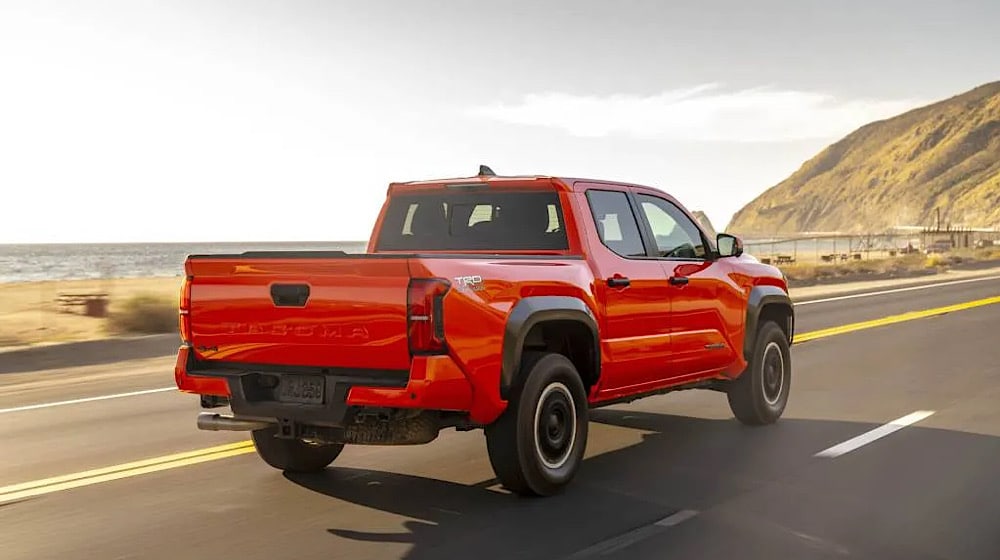Toyota Patents New Pickup Design to Secure Items in The Back