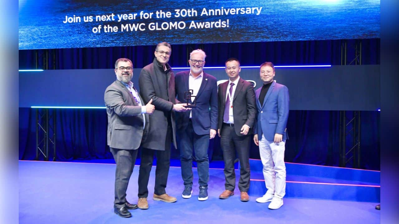 Huawei & Ufone 4G Win GSMA GLOMO Award for Revolutionizing Microwave Network in Emerging Markets