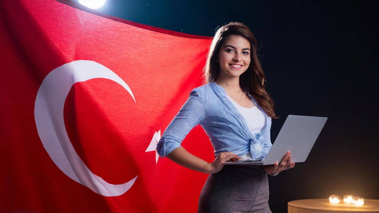 young girl laptop turkish flag