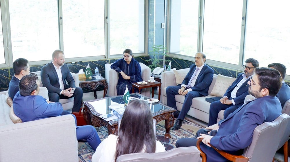 Google for Education Team Meets IT Minister