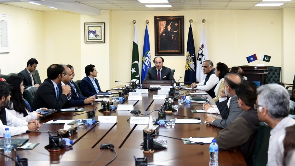 Finance Minister Chairs Kickoff Meeting on FBR’s Digitalization
