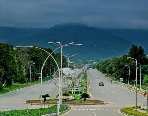 Islamabad’s Constitution Avenue Reopened for Public Transport After 15 Years