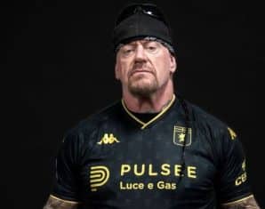 The Undertaker donning Genoa kit