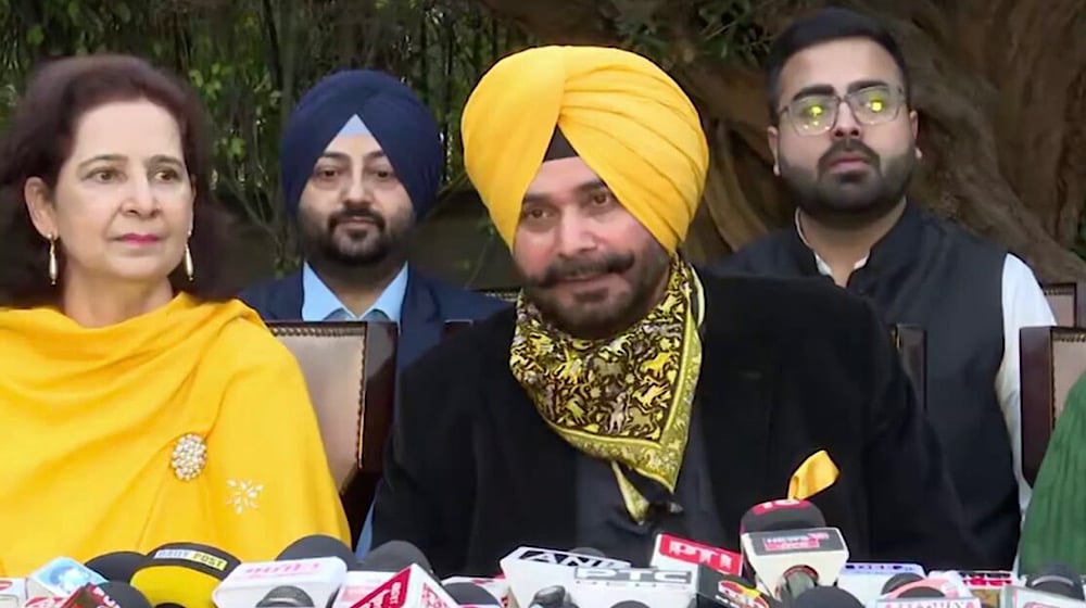 Navjot Singh Sidhu Served Crore Notice Over Cancer Cure Claims