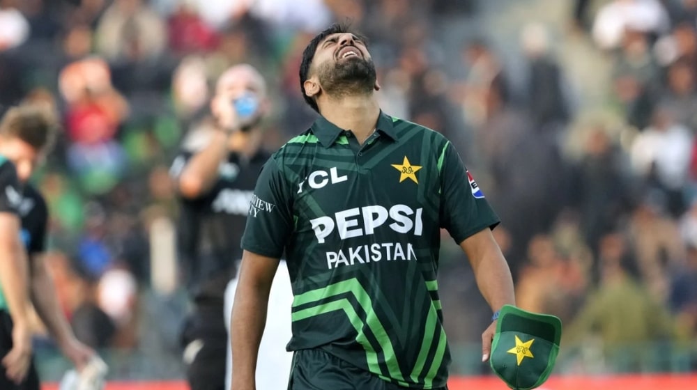 Haris Rauf trains with his teammates ahead of Champions Trophy opener