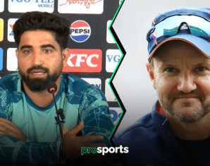 Renowned International Coach Mike Hesson Criticizes Pakistan’s Tactics Against New Zealand