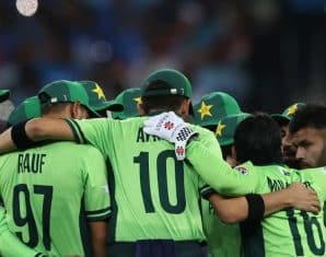 Mohammad Rizwan Leads the team huddle