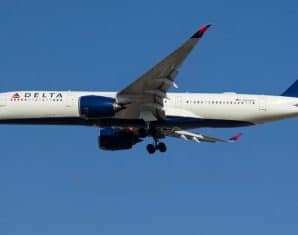 delta flight american airline