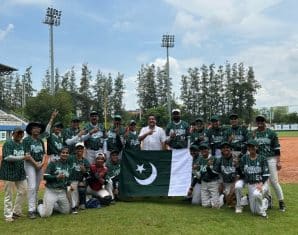 Pakistan Women's baseball team after their win