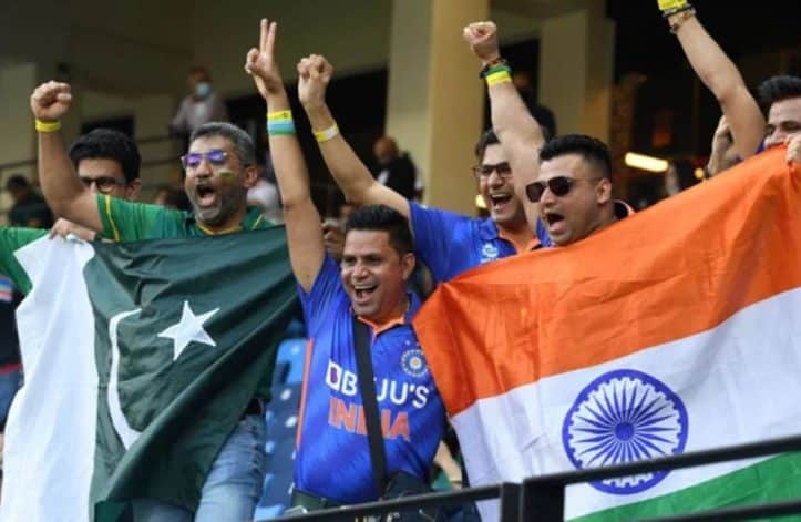 India and Pakistan fans during an Asia Cup game