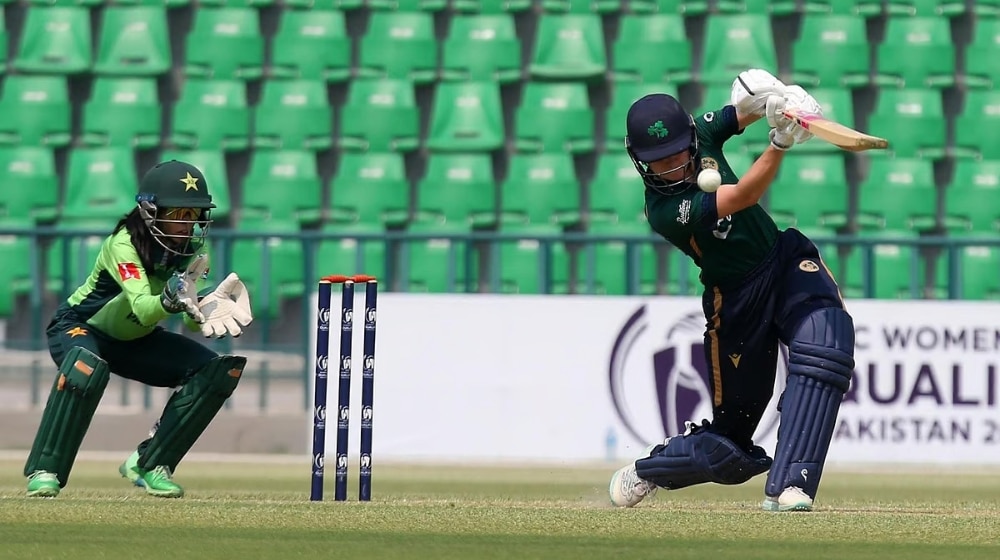Pakistan and Ireland Women's Cricket teams during a match