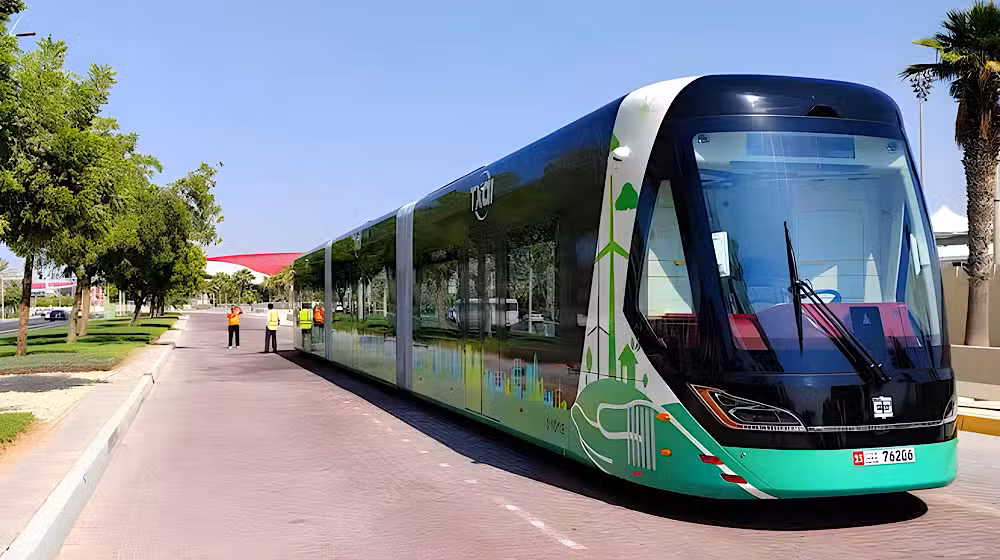 islamabad-electric-tram.jpg.avif