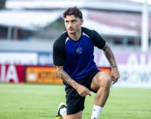 Otis Khan during a training session