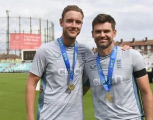 Stuart Broad with James Anderson after a game