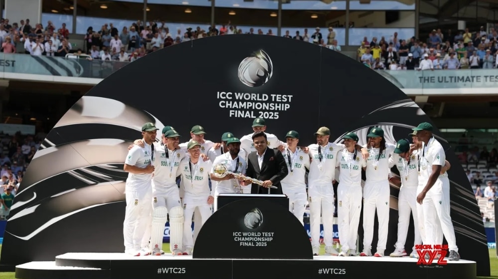 Jay Shah presents the test mace to South Africa