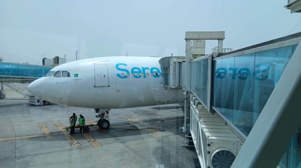 serene air karachi airport