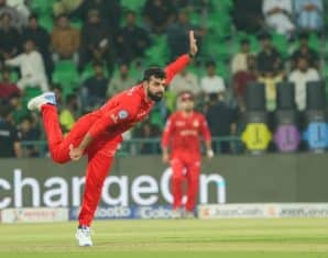 Shadab Khan during PSL X