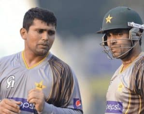 Kamran Akmal Umar Akmal PSL 11