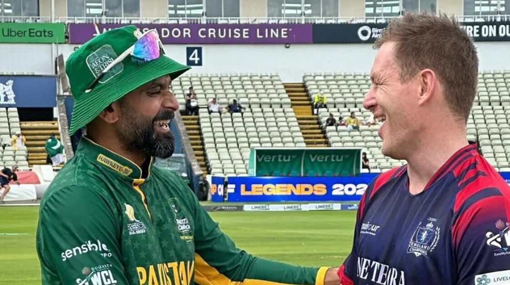 Hafeez Leads Pakistan to Winning Start in World Championship of Legends