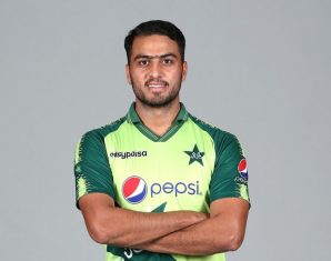 Arshad Iqbal's Pakistan cricket team portrait