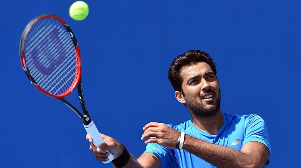 Aisam-ul-Haq during a game