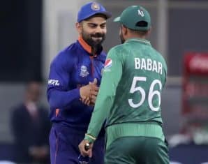 Babar Azam and Kohli shaking hands