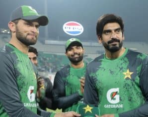 Usman Tariq Cameron Green