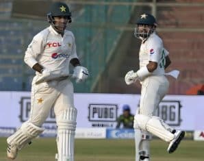 sarfaraz ahmed test head coach