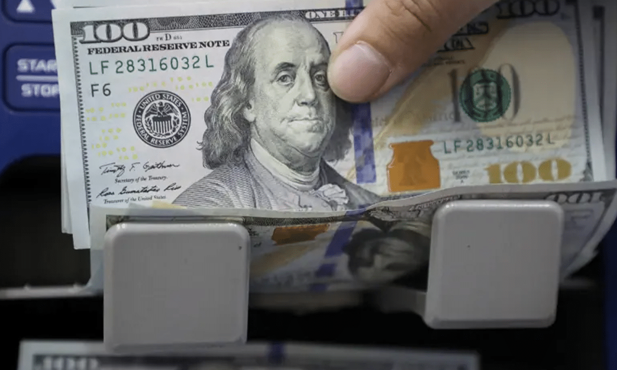 next-budget-may-allow-unlimited-dollar-transfers-into-pakistan-without-fbr-checks
