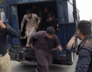 14 Prisoners Escape After Throwing Chili Powder at Police