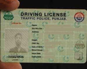 Lahore to Suspend Driving Licenses of Owners of Smoke-Emitting Vehicles