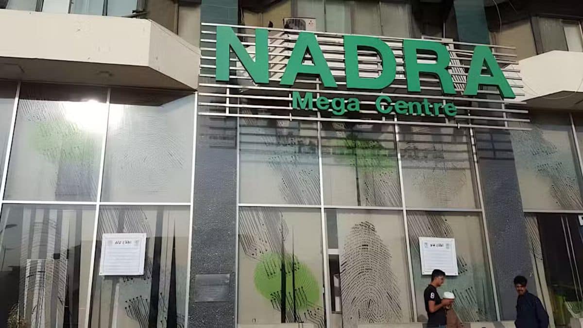 NADRA Karachi Mega Centers