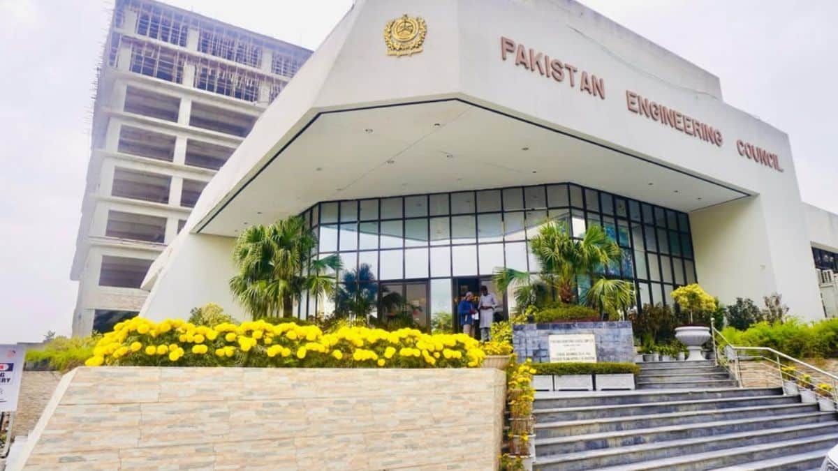 Pakistan Engineering Council (PEC)