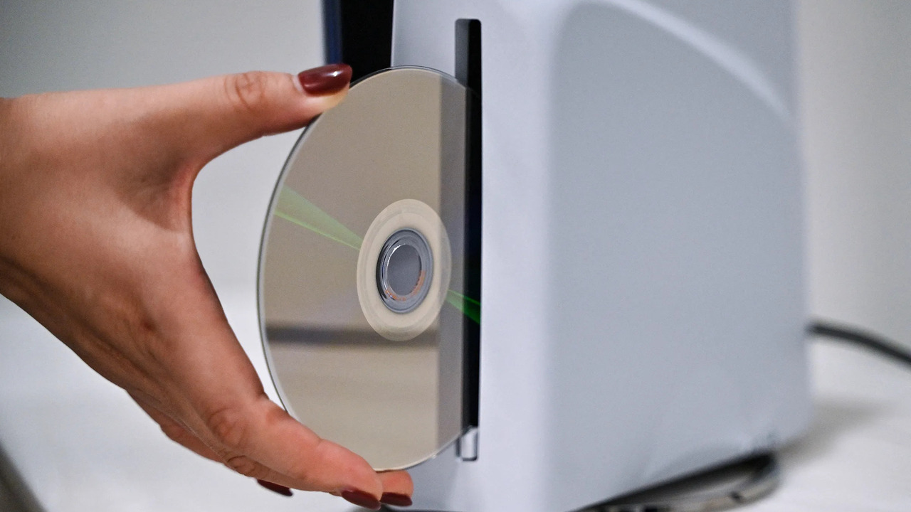PlayStation is Killing Off Physical Game Discs for Good