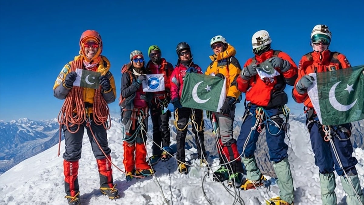 Khusar Gang Peak